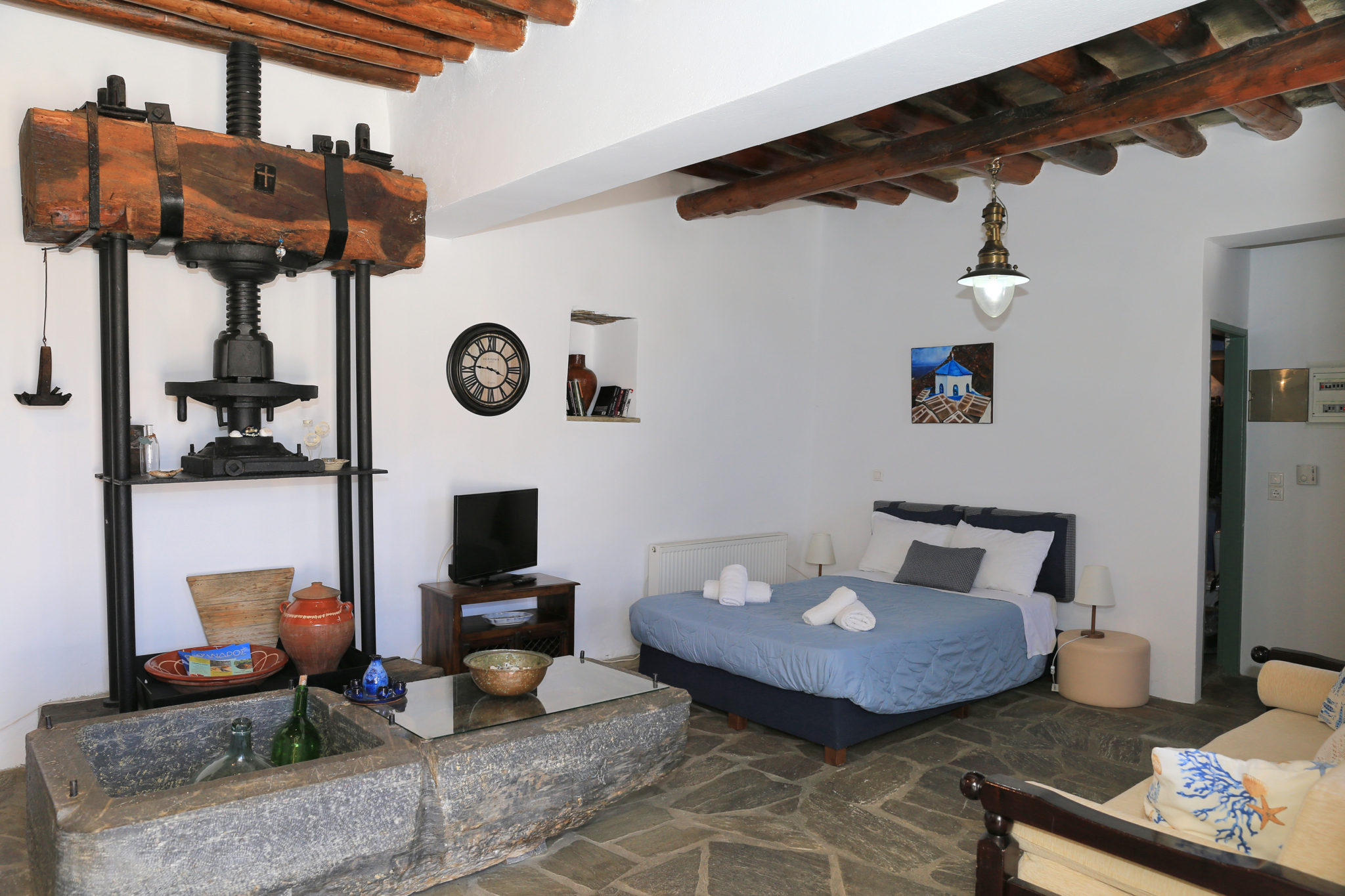 press junior guesthouse